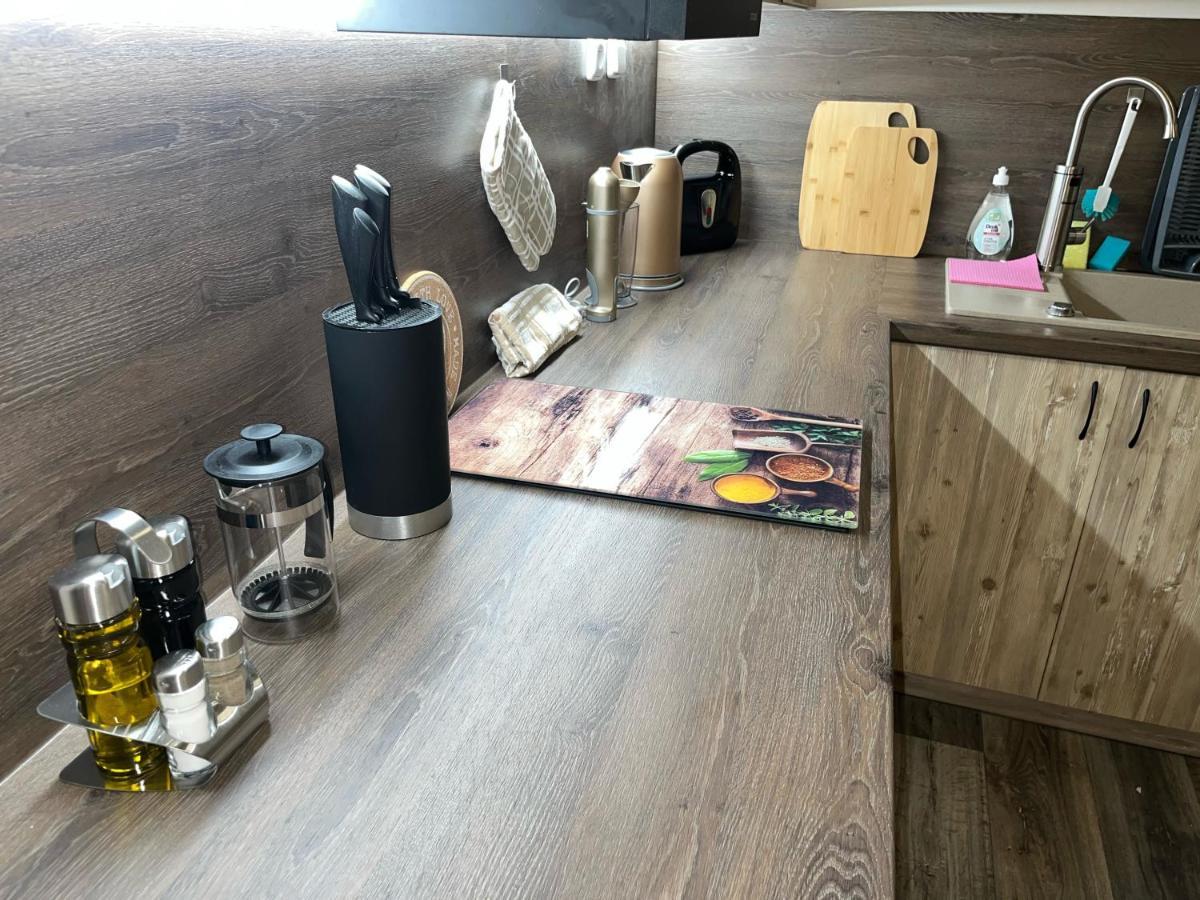 Apartmany Nezarka A Privatni Wellness Jindrichuv Hradec Exterior photo